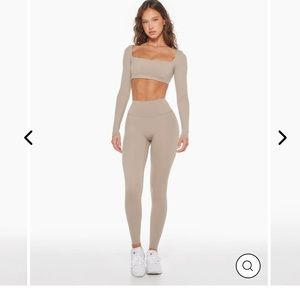 Crop Shop Boutique x Issy leggings